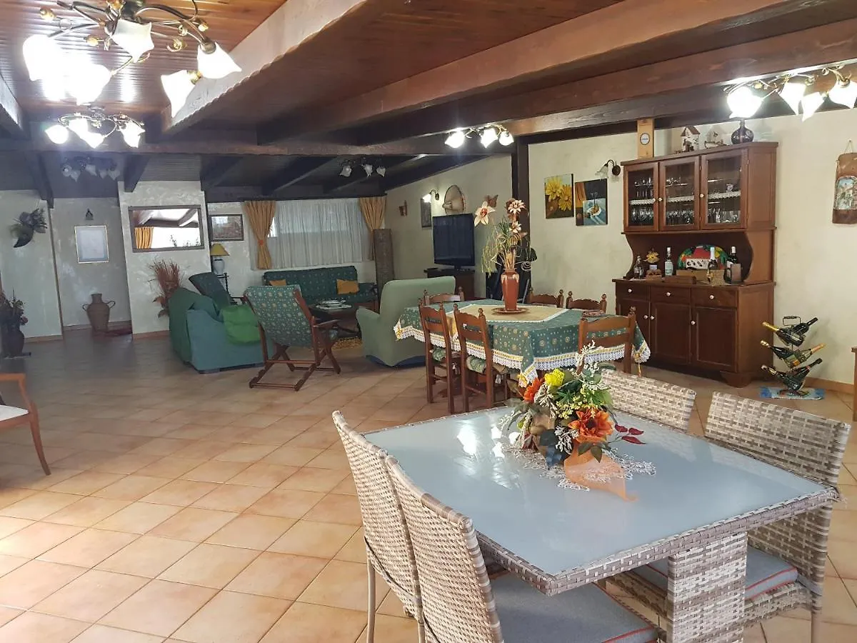 Apartment Casa Vacanza Dominique Alcamo